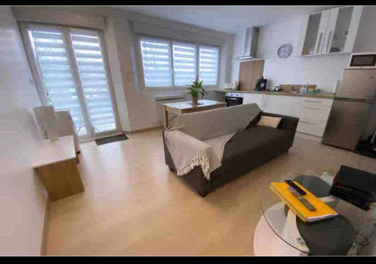 Toul Appartement Entier Avec Parking Prive Au Calme Cosy A Etage Avec Balcon المظهر الخارجي الصورة
